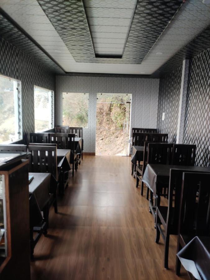 Dev Bhoomi Resort Kanatal Bagian luar foto