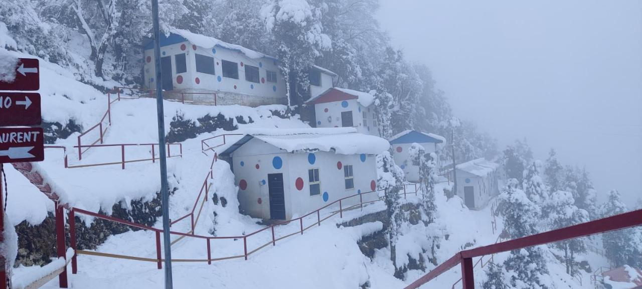 Dev Bhoomi Resort Kanatal Bagian luar foto