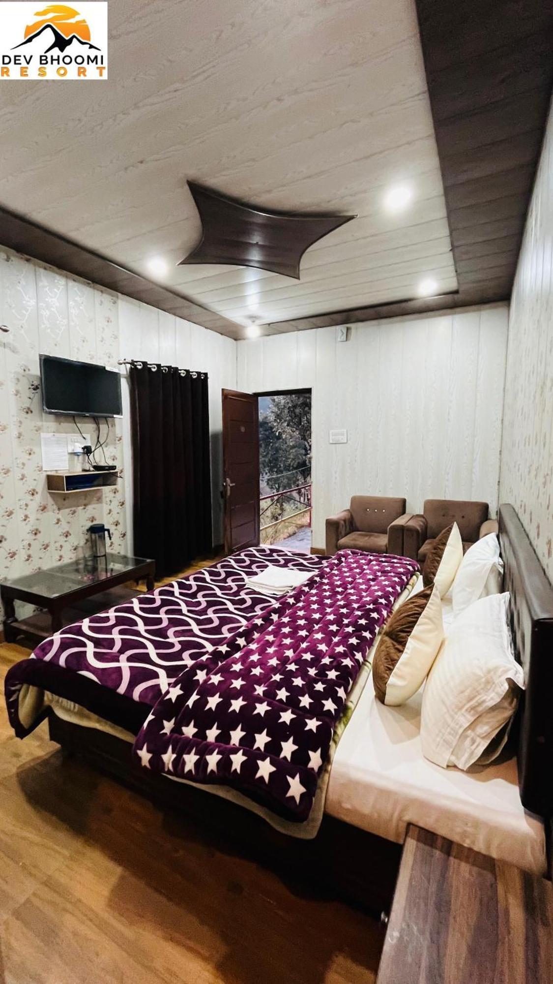 Dev Bhoomi Resort Kanatal Bagian luar foto